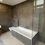 Apartamento Eiffel Tower 5 Bedrooms 10 Guests With 2 Carpark París