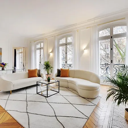 Eiffel Tower 5 Bedrooms 10 Guests With 2 Carpark 아파트