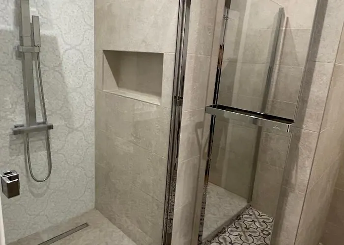 Appartement Eiffel Tower 5 Bedrooms 10 Guests With 2 Carpark